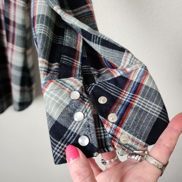 MILLER WESTERN WEAR‎ x VINTAGE 70's pearlized snap button up shirt red blue - Picture 7 of 7